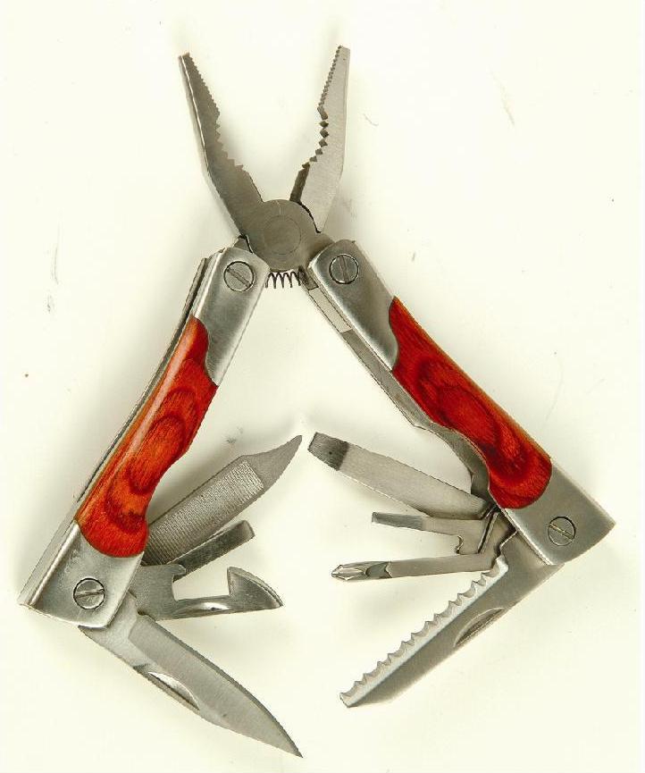 Multitool - 5111 - outdoor products - Easy International Trade